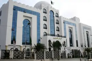 المحكمة الدستورية في الجزائر: عبد المجيد تبون رئيسا لولاية ثانية بنسبة 84.30% من الأصوات