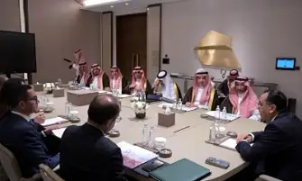 رئيس الوزراء يعتذر للسعوديين عن نقل البيروقراطية من مصر إلى المملكة