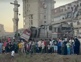 والدة ضحايا حادث قطاري الزقازيق عن مكالمة انتصار السيسي لها: قدمت العزاء وأوصيتها بأحفادي