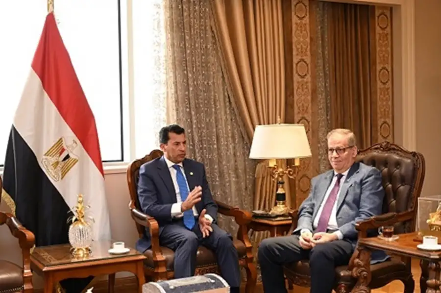وزير الرياضة يتابع آخر تطورات اعتماد المعمل المصرى لمكافحة المنشطات