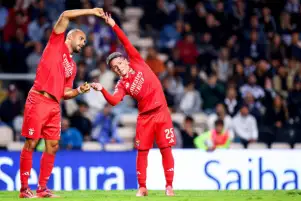 بنفيكا يكتسح بوافيستا في الدوري البرتغالي