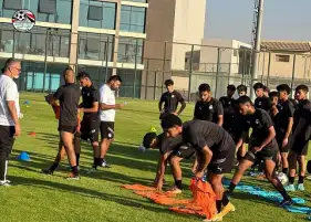 ميكالى يبدأ مهمته مع منتخب الشباب