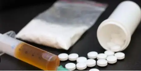 القليوبية: المؤبد لصاحب محل قطع غيار لاتجاره في المواد المخدرة بالخانكة