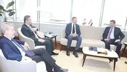وزيرا الزراعة والتموين يبحثان مع وفد إيطالي التعاون في مجال تحقيق الأمن الغذائي