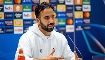 أموريم يضع شرطاً للانتقال إلى مانشستر يونايتد