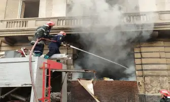 الجيزة.. النيران تلتهم محلا تجاريا بمنطقة العجوزة