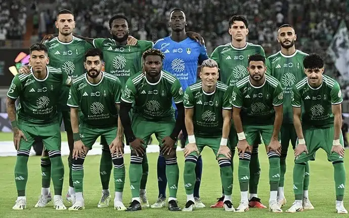 ميندي يعود لتدريبات الأهلي السعودي بعد الاصابه