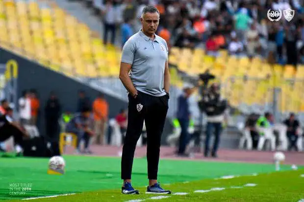 جوميز يحدد شروط الموافقة على استمراره مع الزمالك