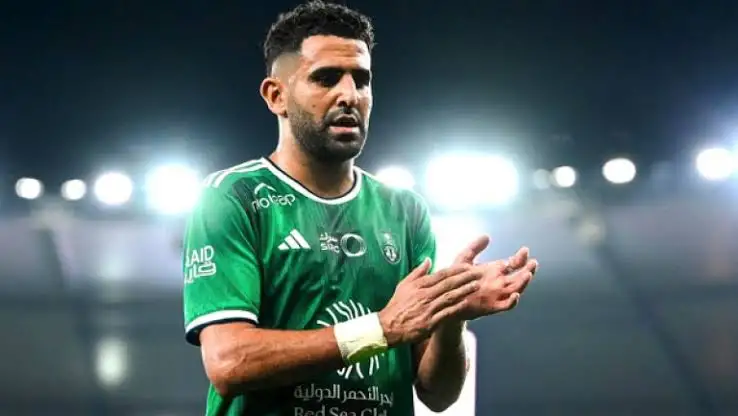 محرز: لا مشكلة في اللعب مع أصدقائي.. وهناك معلومات خاطئة متداولة
