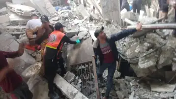 حماس تطالب قادة الدول العربية والإسلامية بتحمل مسئولياتهم لوقف جرائم الاحتلال