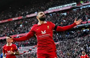 سلوت: صلاح لاعب استثنائي