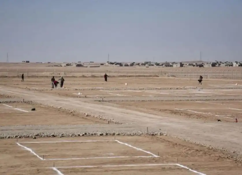 كامل الوزير: تم تخصيص 267 قطعة أرض فقط من أصل 1124 بطرح سبتمبر الماضي