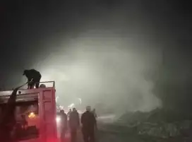 إخماد حريق هائل بمحيط مصنع تدوير القمامة في المحلة الكبرى