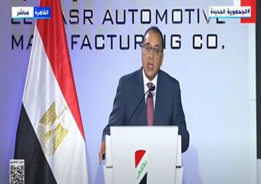 رئيس الحكومة: مصر لا تفرط في قلاعها الصناعية على الإطلاق