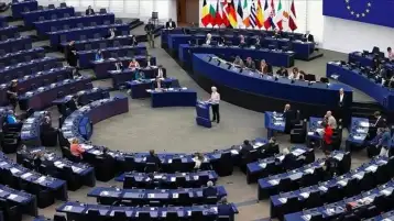 البرلمان الأوروبي يعتمد تشكيلة المفوضية الأوروبية برئاسة فون دير لاين
