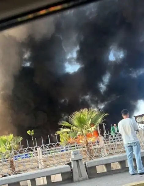 نشوب حريق داخل قاعة أفراح مستأجرة بنادي المعلمين في الإسكندرية