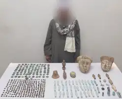 ضبط 409 قطع أثرية بحوزة شخص في أسيوط