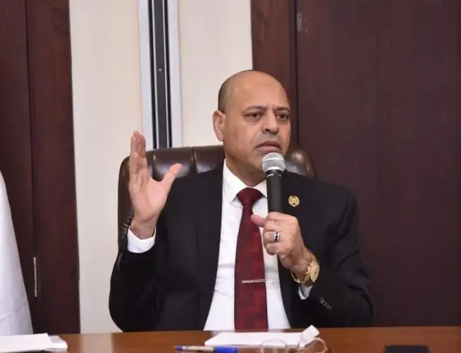 وزير العمل: شركات غير مرخصة أبرمت تعاقدات غير منضبطة لمواطنين سافروا للخارج