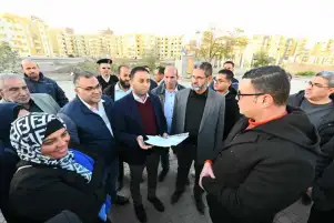 وزير الإسكان يتابع مشروعات إحياء حديقة الأزبكية ومثلث ماسبيرو ومطار إمبابة