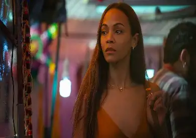 جولدن جلوب 82.. زوي سالدانا أفضل ممثلة في دور مساعد في فيلم