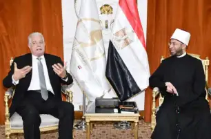 وزير الأوقاف يستقبل مستشار رئيس الجمهورية للتنمية الإدارية.. ويؤكد أواصر التعاون بين مؤسسات الدولة
