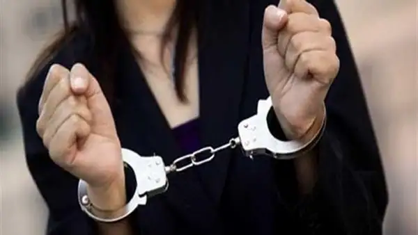 عرض المتهمة بتعرية طفلها في الشارع بالإسكندرية على مستشفى المعمورة للصحة النفسية
