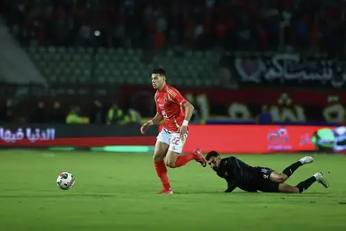 الأهلي يتقدم على بتروجت في الشوط الأول بهدف إمام عاشور