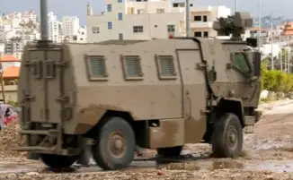 الاحتلال يطلق النار على عائلات نازحة في مخيم الفارعة