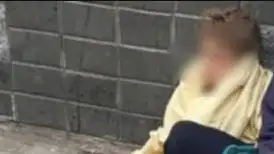 ما حقيقة استجداء سيدة بصحبتها طفل مختطف المارة في القاهرة؟