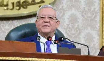 رئيس مجلس النواب ينتقد غياب بعض الوزراء ورؤساء الهيئات عن اجتماعات اللجان النوعية