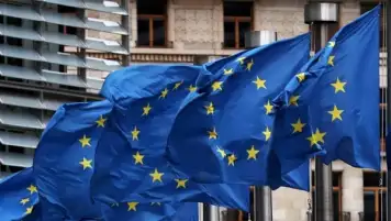 قمة بروكسل.. الاتحاد الأوروبي يؤيد تعزيز الإنفاق الدفاعي و«الثبات» في دعم أوكرانيا