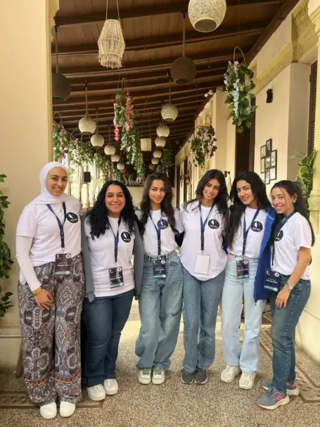 "فرق حرف"..مشروع تخرج طلاب كلية الإعلام جامعة القاهرة لتعزيز الصحة النفسية