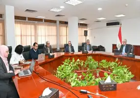 وزير الري يتابع مشروع إعادة تأهيل نظام الري في وادي النقرة بأسوان لمواجهة تغير المناخ