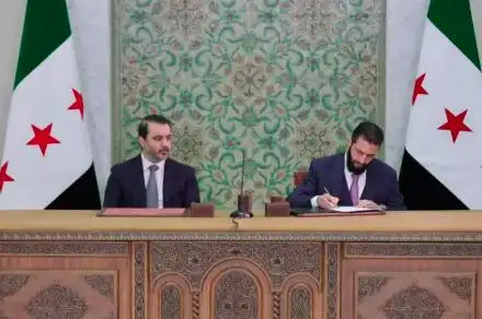 لجنة صياغة مسودة الدستور السوري: اخترنا نظاما سياسيا يعتمد فصل السلطات