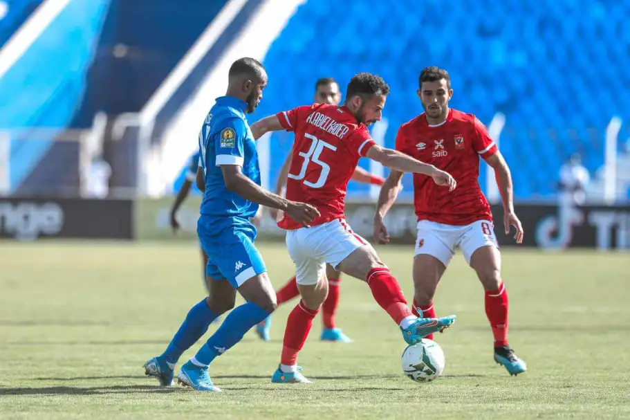 طاقم تحكيم مباراتي الذهاب والإياب بين الأهلي والهلال السوداني
