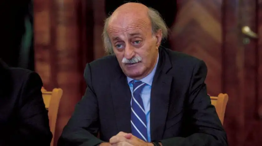 وليد جنبلاط يحذر في ذكري اغتيال والده من استخدام بعض الدروز «إسفينا» لتقسيم سوريا