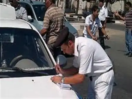 الداخلية: سحب 865 رخصة لعدم وجود ملصق إلكتروني