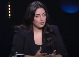 نهى عابدين: والدي توفي وعمري 5 سنوات.. واخترت البعد عن والدتي
