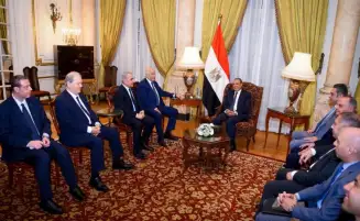 اشتريت هاتفا جديدا ووصلتك رسالة تطالبك بدفع الرسوم؟.. ما الإجراءات الواجب اتخاذها؟