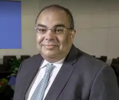 محمود محيي الدين: توقعات بركود الاقتصاد الأمريكي بنسبة لا تقل عن 30 إلى 60%