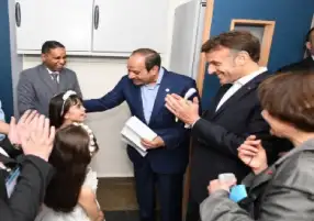 ماكرون: أغادر مصر بعد 3 أيام مؤثرة رأيت فيها نبض القلوب.. شكرا جزيلا للرئيس السيسي وللمصريين