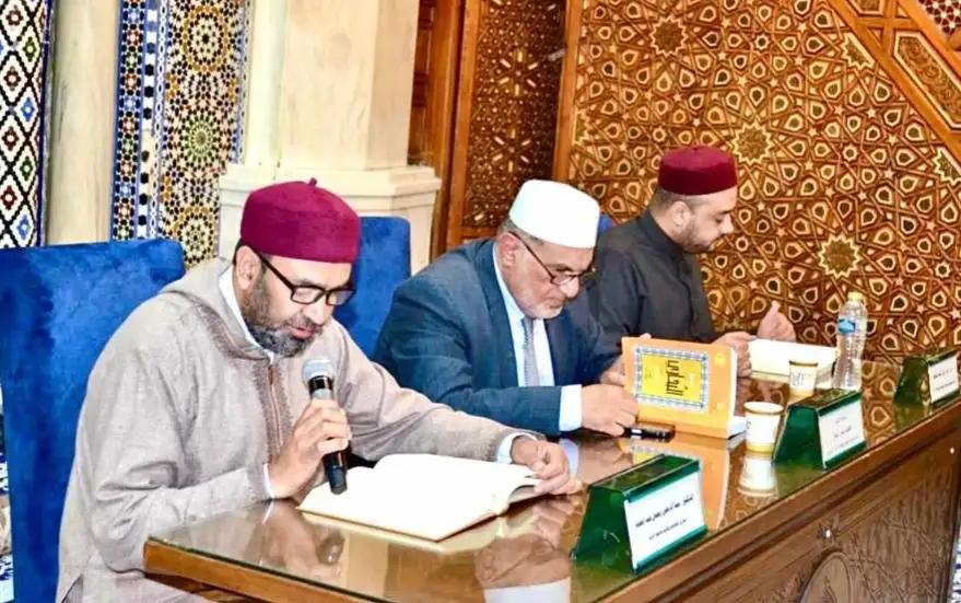 الأوقاف تواصل قراءة صحيح البخاري بسند متصل بمسجد الحسين