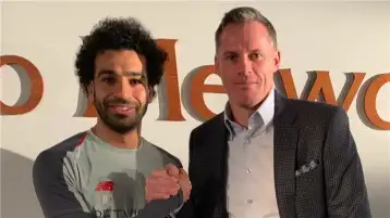كاراجر يرد على أنباء تجديد عقد صلاح مع ليفربول بـ 3 كلمات