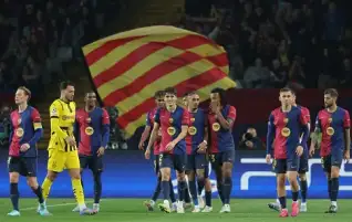 برشلونة يضع قدما في نصف نهائي دوري أبطال أوروبا بالفوز أمام دورتموند