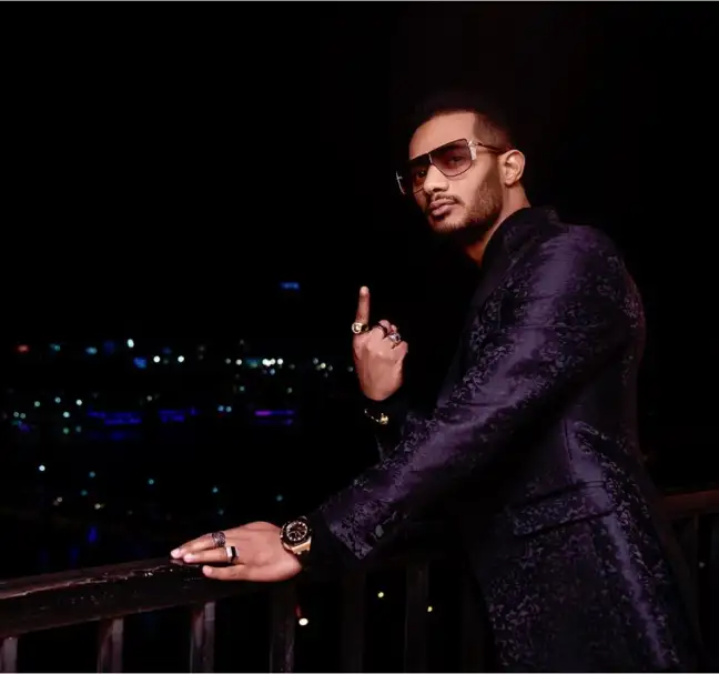 محمد رمضان يروج لحفله في مهرجان كوتشيلا بالولايات المتحدة الأمريكية
