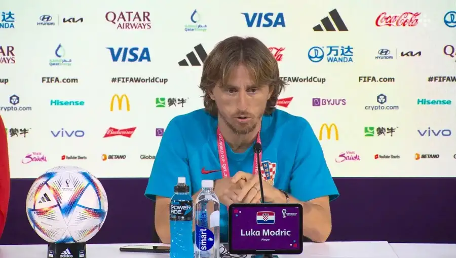 مودريتش يساهم رسميا في ملكية ناد بالدوري الإنجليزي