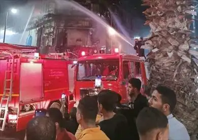 مصرع طفلين وإصابة 5 آخرين في حريق مصنع مراتب بالمحلة