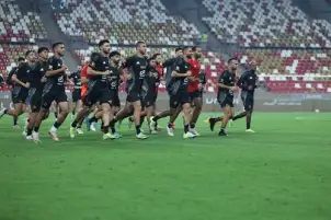كولر يستقر على ظهير أيسر الأهلي في مباراة صن داونز