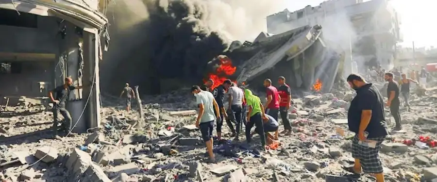 4 شهداء جراء قصف إسرائيلي استهدف خيام النازحين وسط مدينة غزة