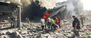4 شهداء جراء قصف إسرائيلي استهدف خيام النازحين وسط مدينة غزة